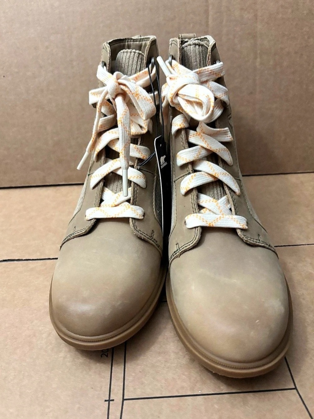 SOREL Women's Evie II NW Lace Boots Size 9